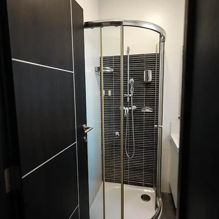 Seafront Duplex Penthouse With Terrace Overlooking Bay *