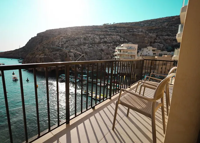 Daire Seafront Duplex Penthouse With Terrace Overlooking Bay Xlendi