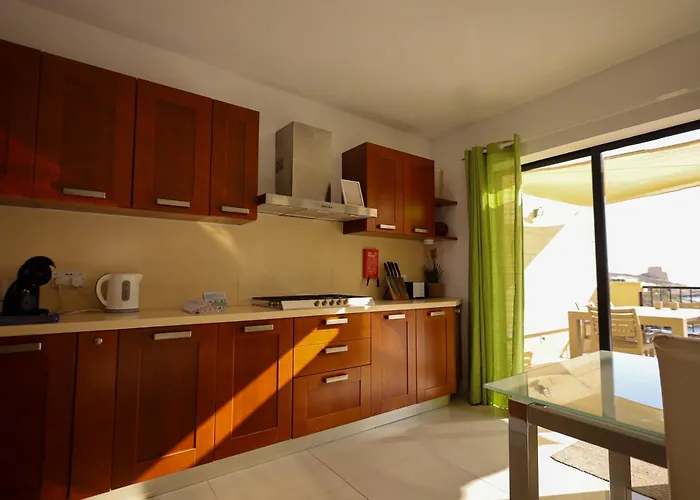 Apartament Seafront Duplex Penthouse With Terrace Overlooking Bay *