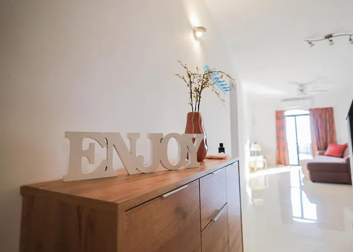 Seafront Duplex Penthouse With Terrace Overlooking Bay * Xlendi