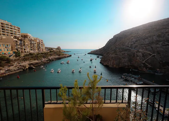 Seafront Duplex Penthouse With Terrace Overlooking Bay Apartament